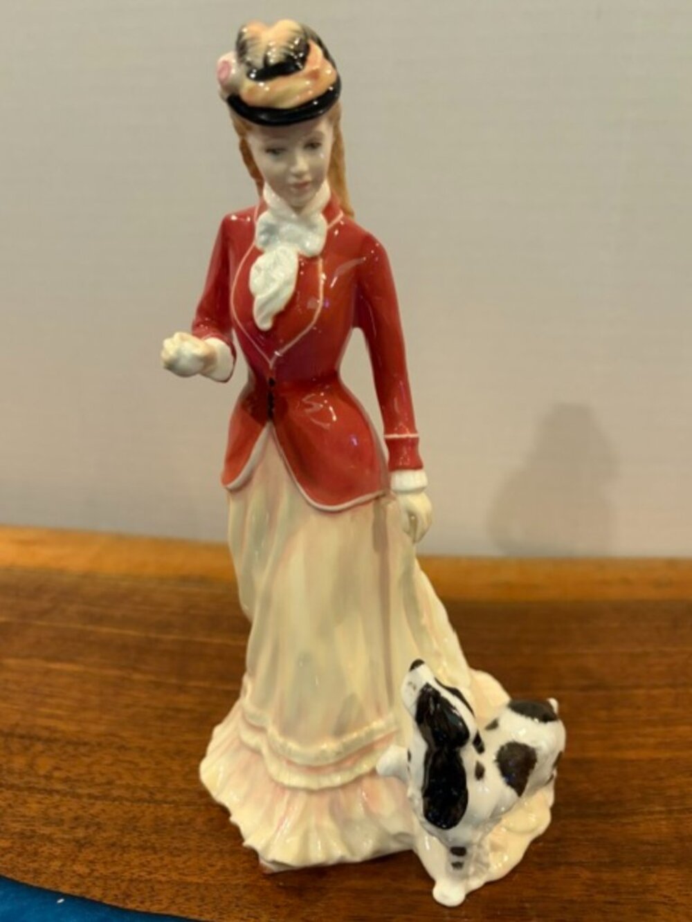 Royal Doulton Sarah HN3384 Figurine with Dog